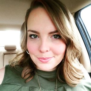 Meet your Posher, Carly